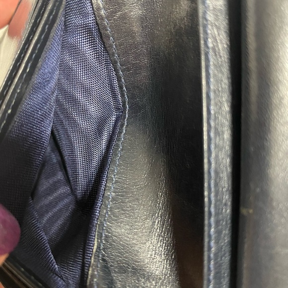 ✅SOLD✅AUTHENTIC VINTAGE GUCCI MINI COMPACT WALLET LEATHER - Picture 14 of 16